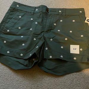 Old navy shorts with tags